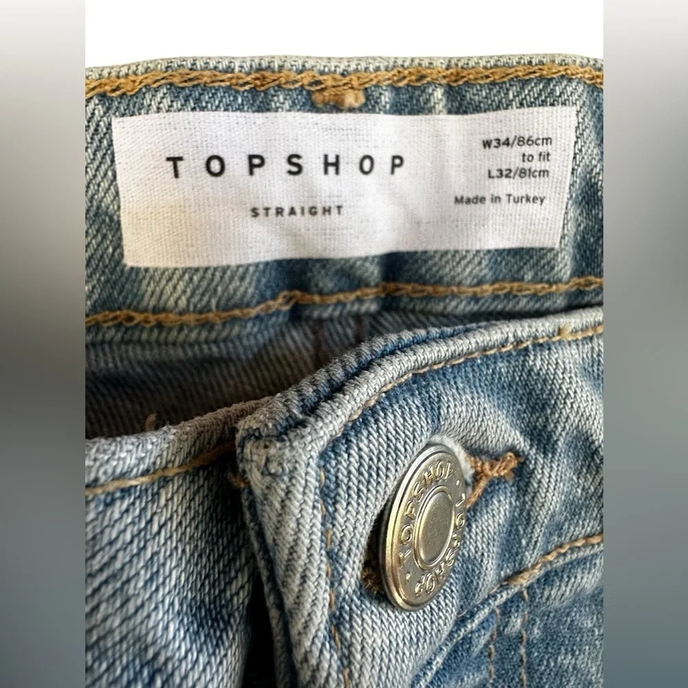 Topshop Light Wash Straight Cut off Bottom Denim Jeans Size 12 Waist 34 NWT - Picture 3 of 6